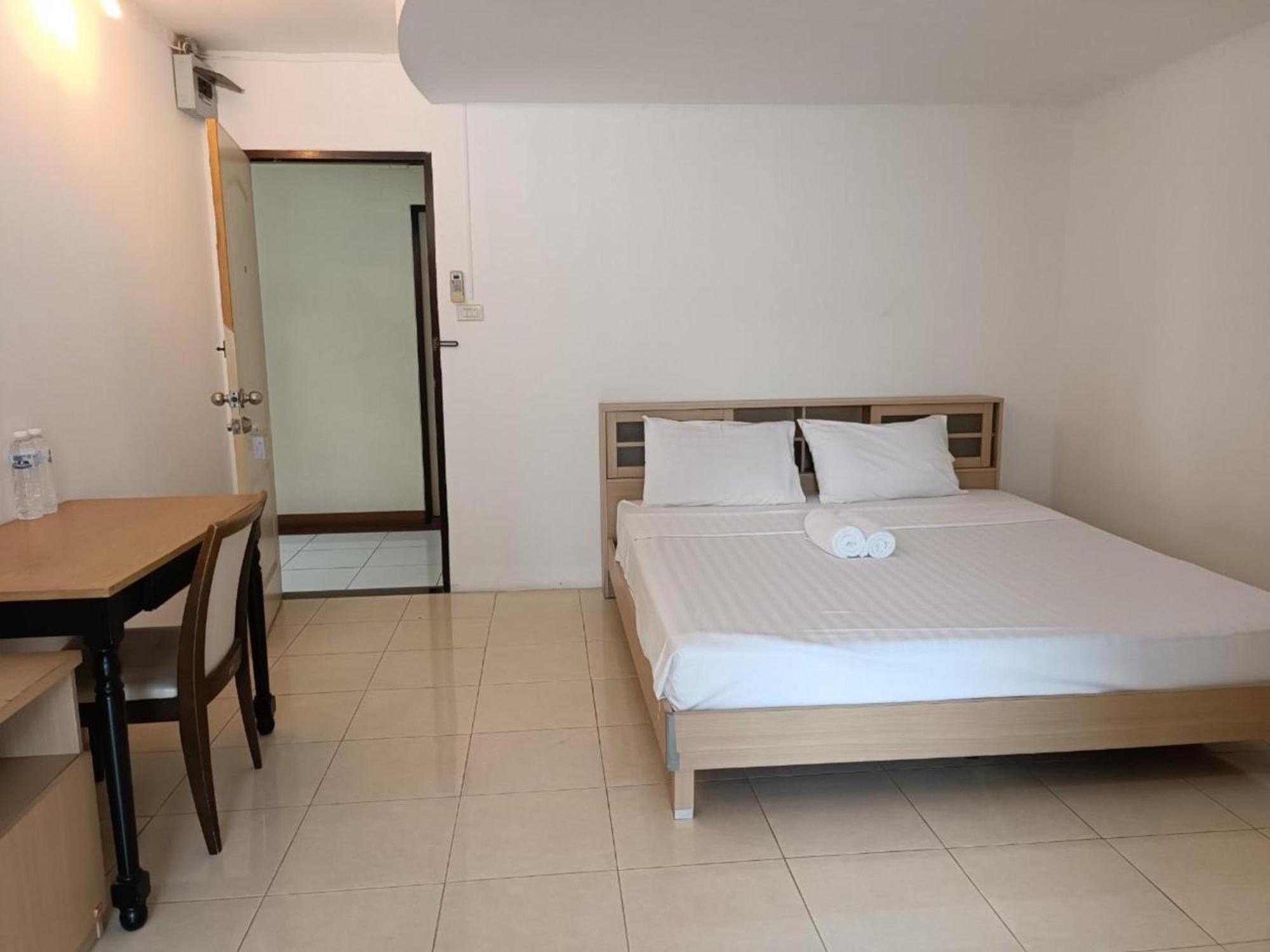 Grandview Condominia Bangkok Exterior photo